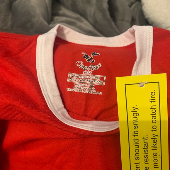 NWT Sz 6 Unisex Kids Pajamas - Picture 3 of 3